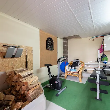 Des Charbonneux, Nature Chalet *